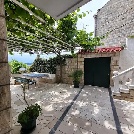 Greengarden Apartment